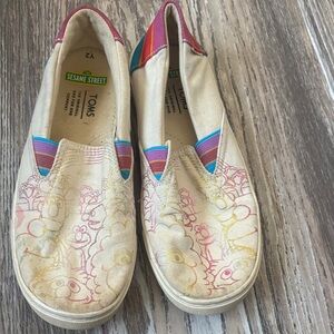 TOMS Kids Sneakers - Cream with Pink and Blue Accents